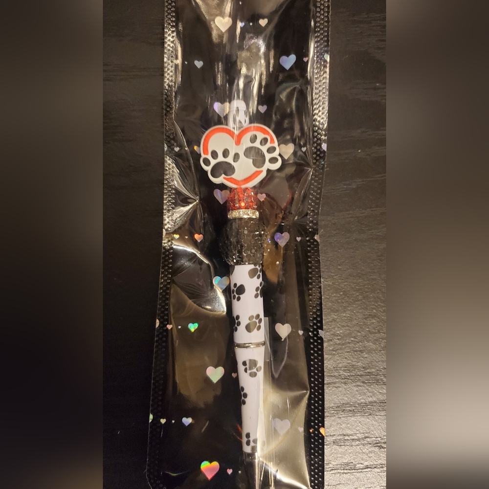 Beaded pen